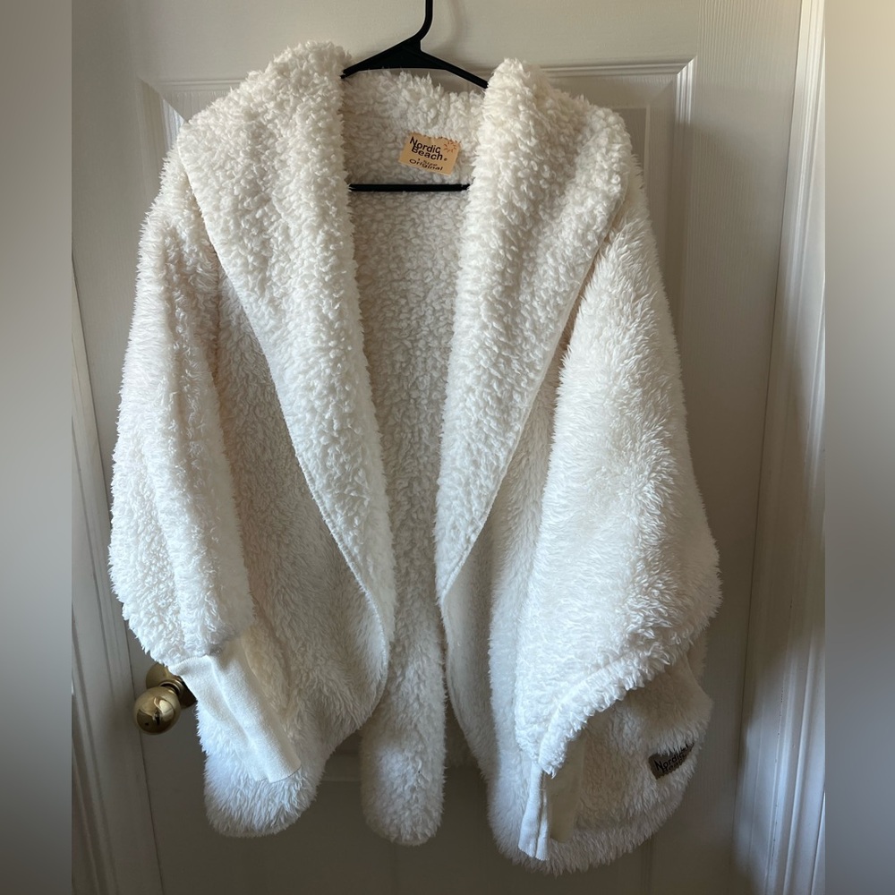 Nordic Beach Fleece Body Wrap ONE SIZE